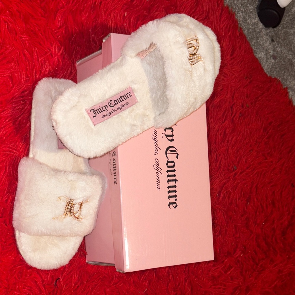 Juicy Couture Pink and Cream Plush Slippers